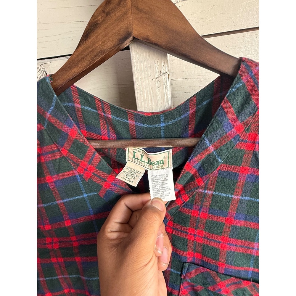 LL Bean Vintage Flannel Nightgown Red Green Plaid Long Sleeve Sleep Dress Womens - Picture 2 of 6